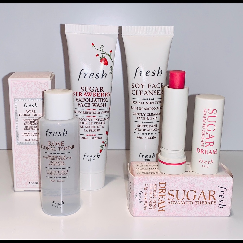 Fresh 4 piece travel set NEW in box